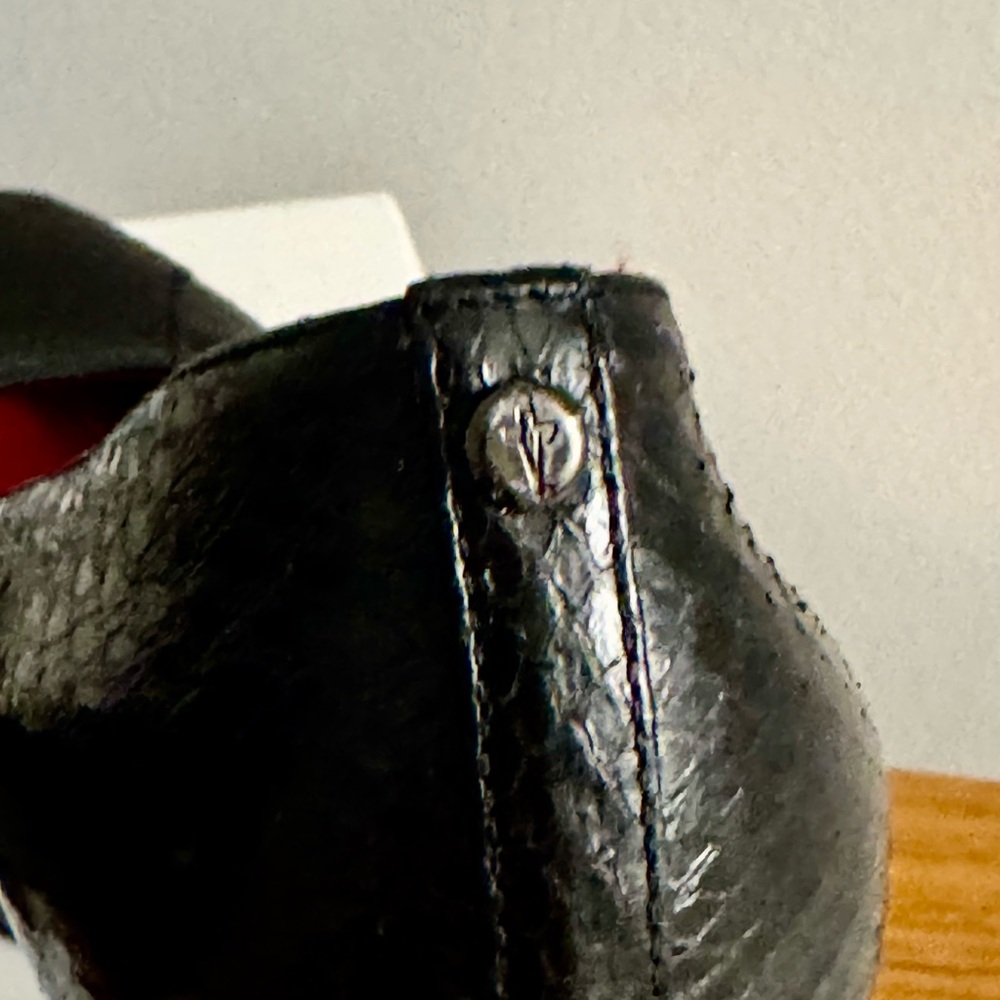 Cesare Paciotti Black Python Platform Pumps Still… - image 7